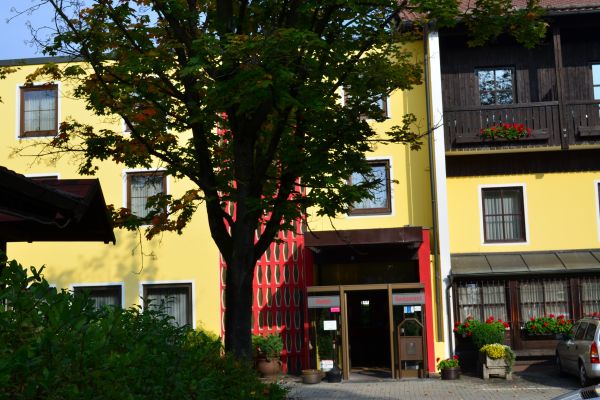 Bachmeier (Eggenfelden)